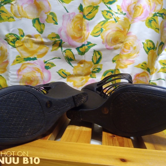 GU- 9 - Picture 4 of 4